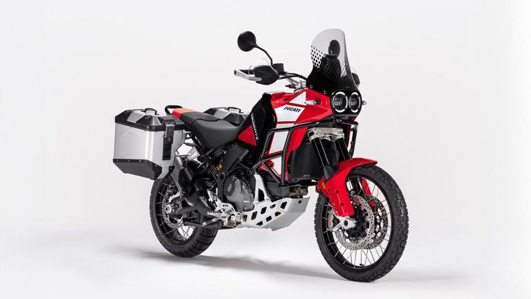 Ducati Desert X Discovery Adventure