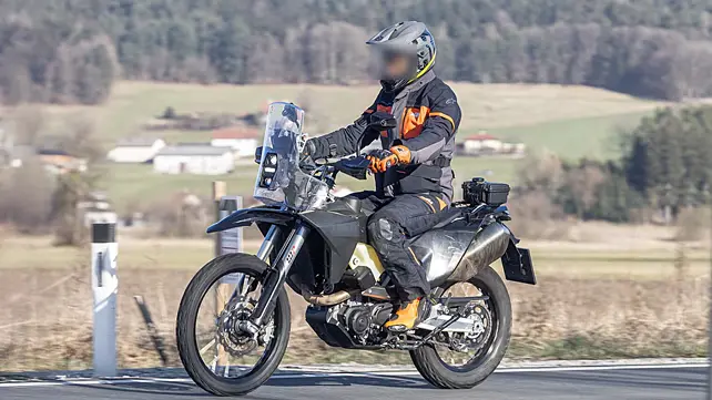 KTM690Rally